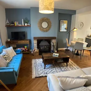 Cosy 2 Bedroom In Scarborough's Old Town Holiday home Scarborough