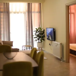 pleasant-apartment-with-free-dedicated-parking-in.albaniahotels.org/