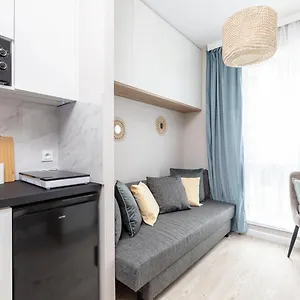 Superapart Herbu Oksza 3, Ministudio Варшава