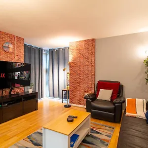 The Majestic Place - Centre Apartment Sheffield